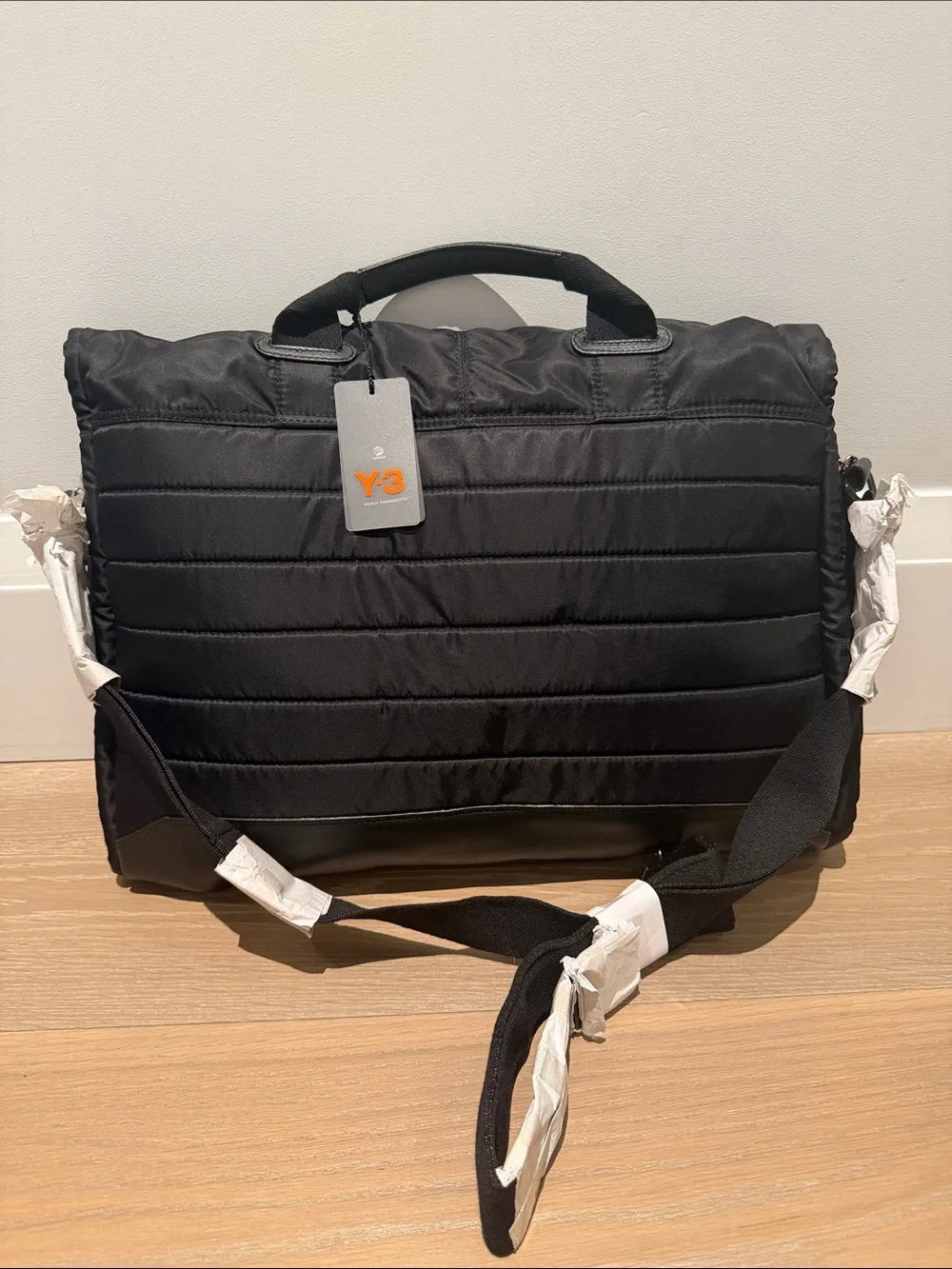 Brand new with tags Y-3 Black Nylon Messenger/Shoulder Bag with